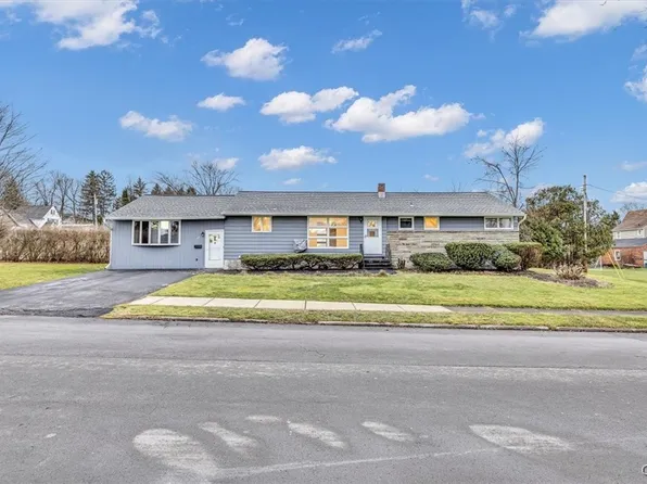 144 Westminster Pl, Utica, NY 13501
