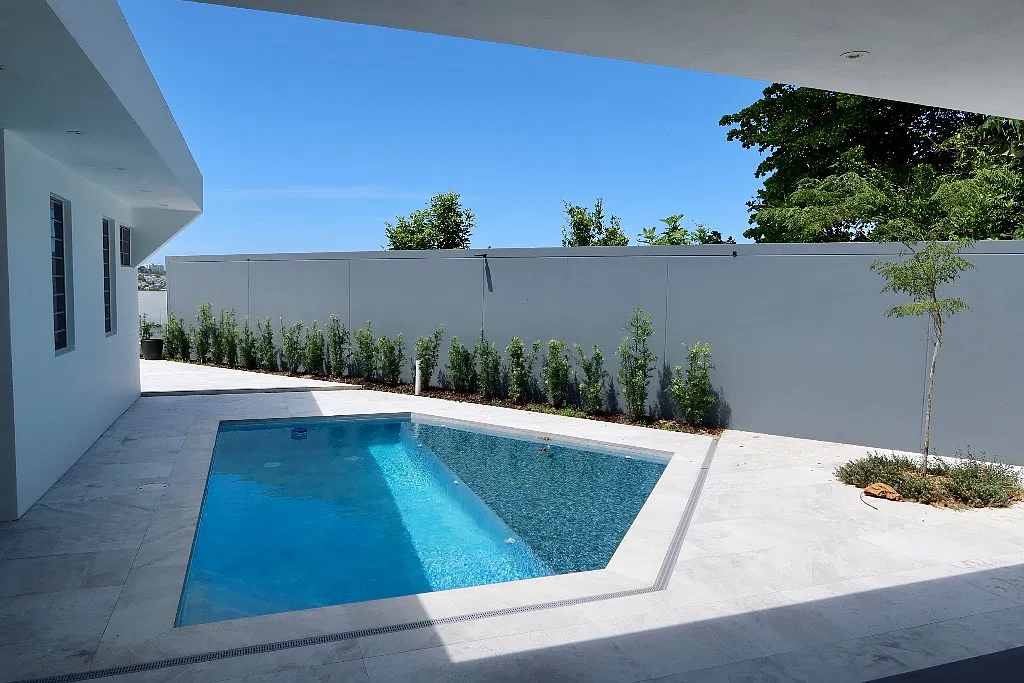 4 bed, 3.5 bath, 2900 sqft, $6,800 — Photo 4