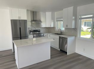 7772 Ronald Dr UNIT B, Huntington Beach, CA 92647