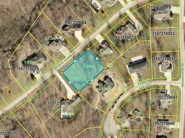 90-91 N Deer Creek Dr, Effingham, IL 62401