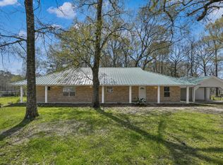 121 Magnolia Blvd, New Caney, TX 77357