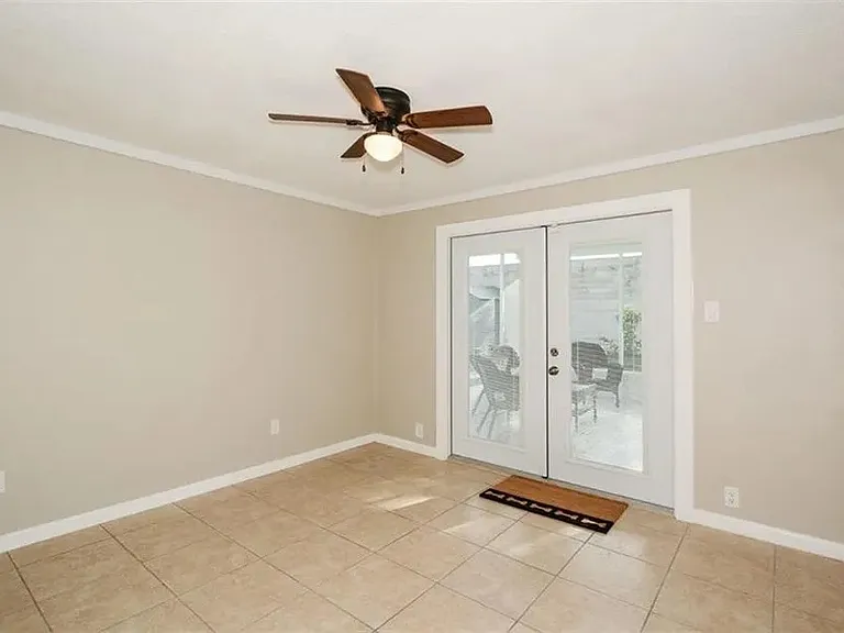 5909 Albert Pl — Photo 9