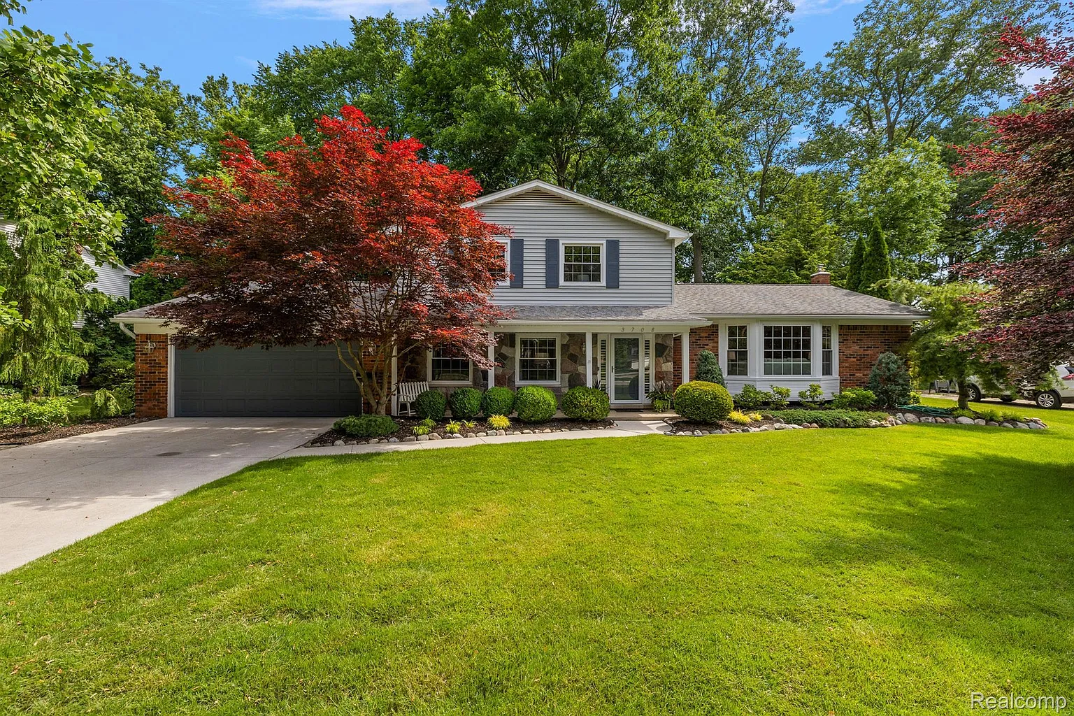 3708 Estates Dr photo 1
