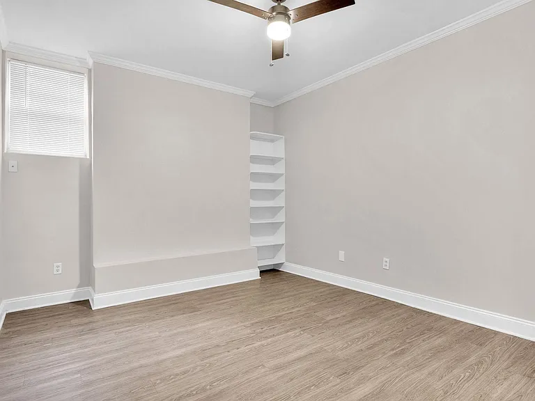 1046 Tilden St NW #C — Photo 15