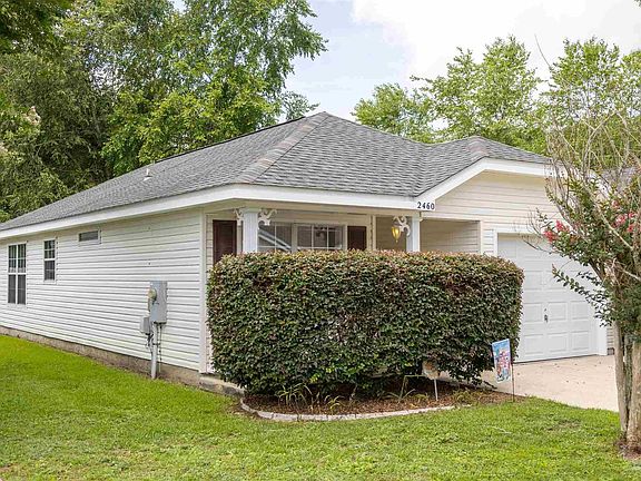 2nd image of 2460 Trailwood Dr