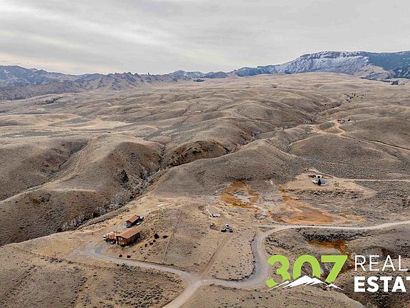 3rd image of 26 Hedrick Spring Rd