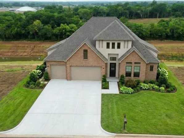 16037 Girona Ln, Oklahoma City, OK 73170