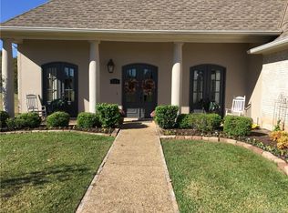 111 Piccadilly Cir, Bossier City, LA 71111