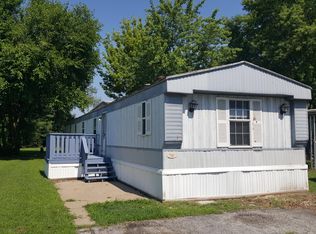 89 Circle Creek Ln, Cahokia, IL 62206