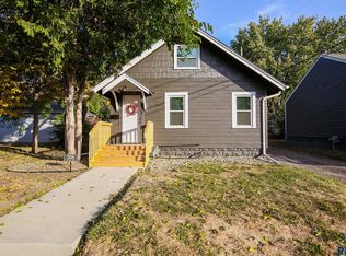 708 W 28th St, Sioux Falls, SD 57105