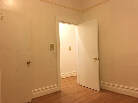 3rd image of 632 Hyde St APT 2