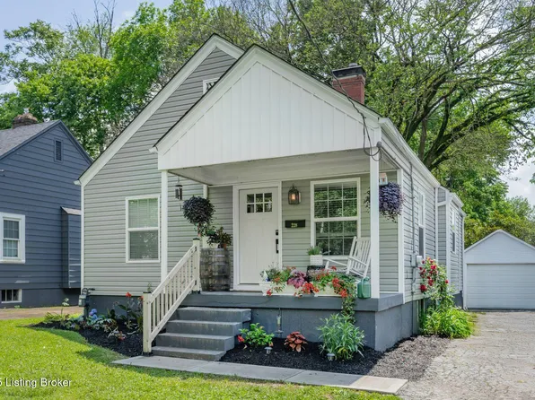 228 Clover Ln, Saint Matthews, KY 40207