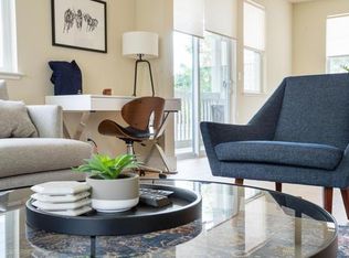 320 Amaryllis Ter, Sunnyvale, CA 94086