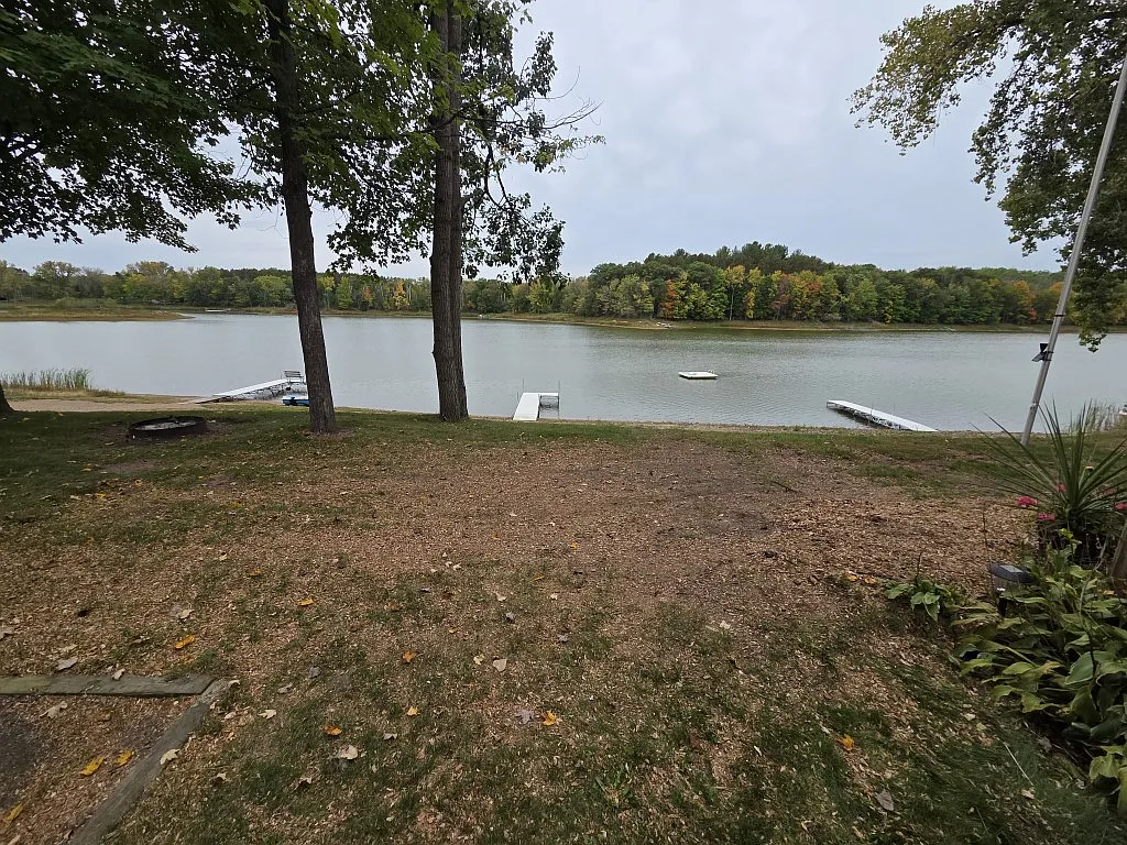 2 bed, 800 sqft, $1,800 — Photo 3