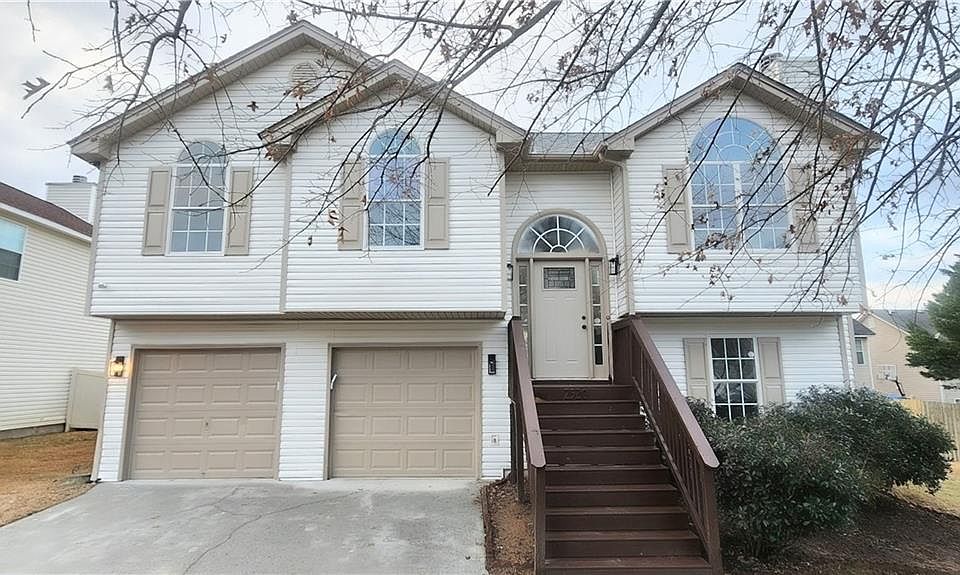 1st image of 2520 Carolina Rdg