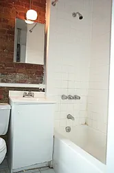 Rented by Tower Brokerage