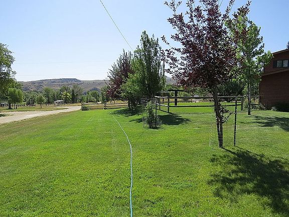 front landscaped lawn
