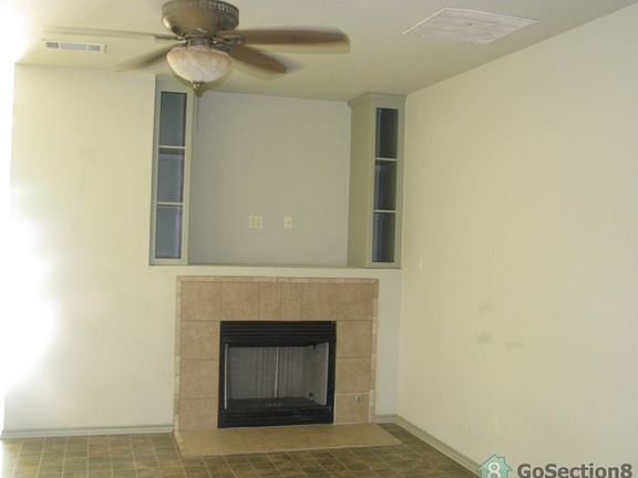 3rd image of 5102 Locke Ave