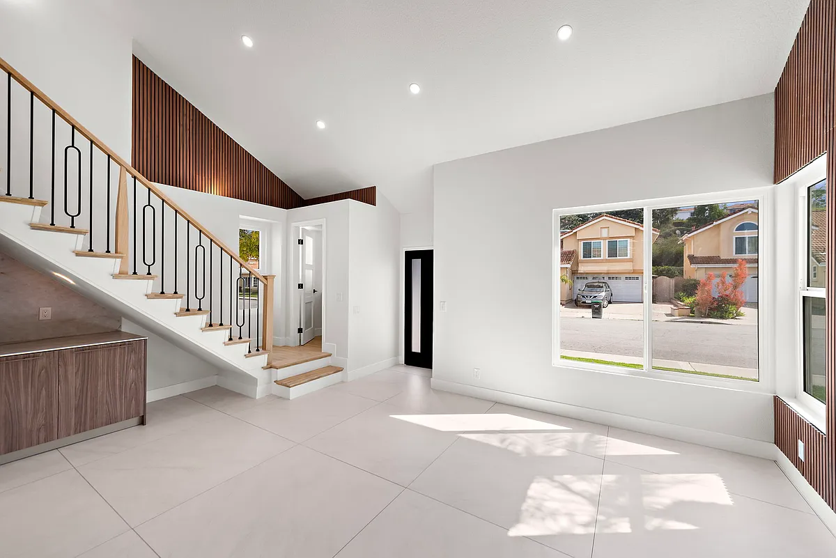 Building Photo - 28571 La Alcala