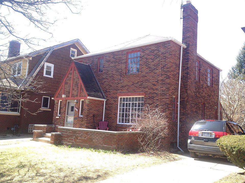 2nd image of 14675 Rutherford St
