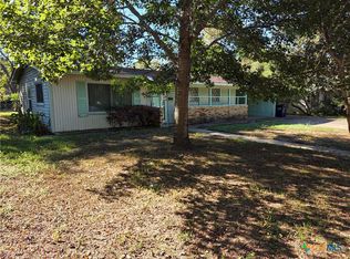 403 Hazel Ave, Rockdale, TX 76567