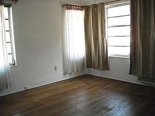 2nd image of 907 Euclid Ave APT 10