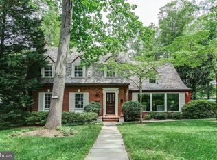 5633 Lambeth Rd, Bethesda, MD 20814