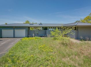 644 Longwood Dr, Sawyer, MI 49125