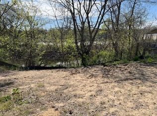 111 River St, Allegan, MI 49010