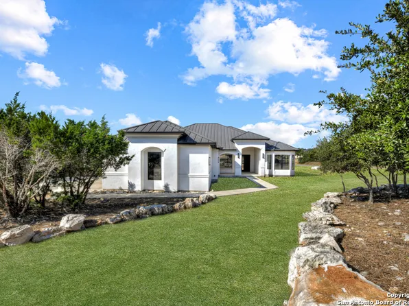5833 Copper Valley, New Braunfels, TX 78132