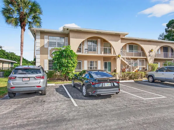 13682 Via Flora APT A, Delray Beach, FL 33484