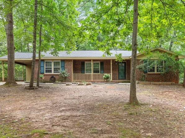 809 Valerie Dr, Raleigh, NC 27606