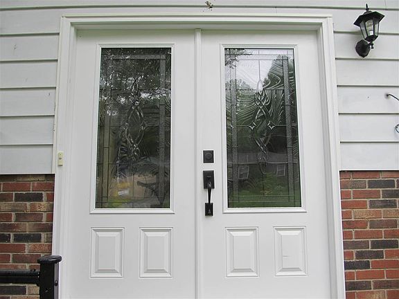 2nd image of 346 Oakmont Dr