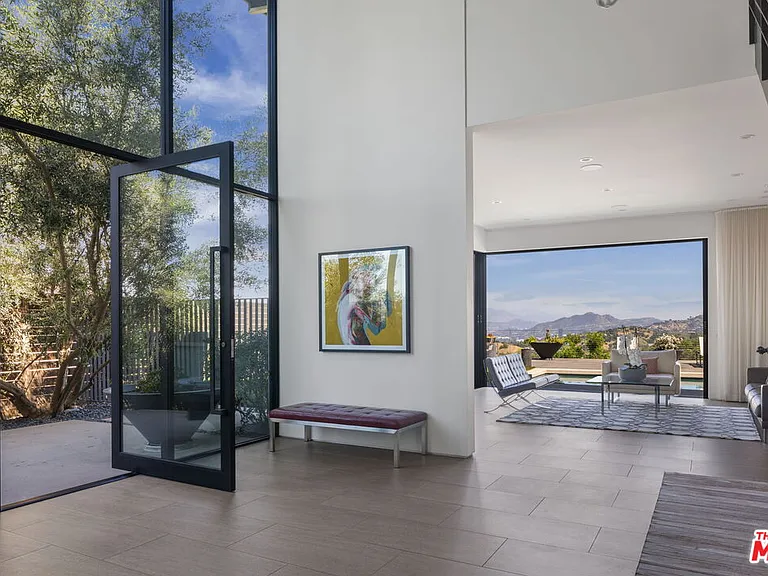 3337 Beverly Ranch Rd — Photo 5