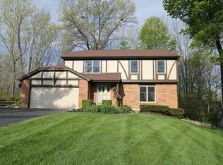 6809 Hidden Ridge Dr, West Chester, OH 45069
