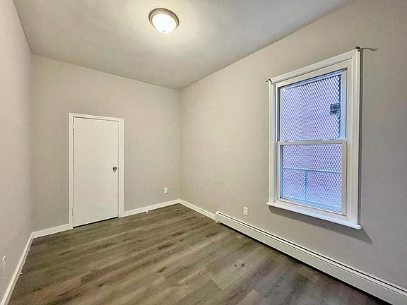 5th image of 354 S 11th St #1A