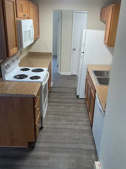 1120 Randall St #1 — Photo 4