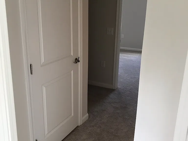 1123 Kentlands Dr — Photo 6