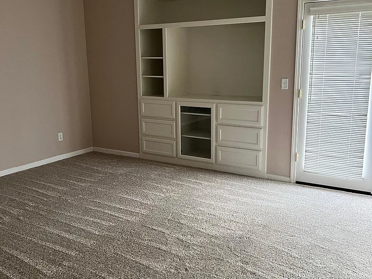 37 Birchwood Pl — Photo 5