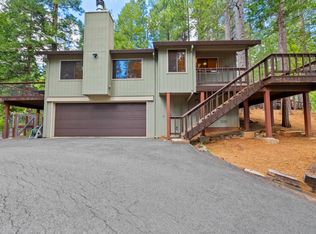 22150 Sarah Cir, Long Barn, CA 95335