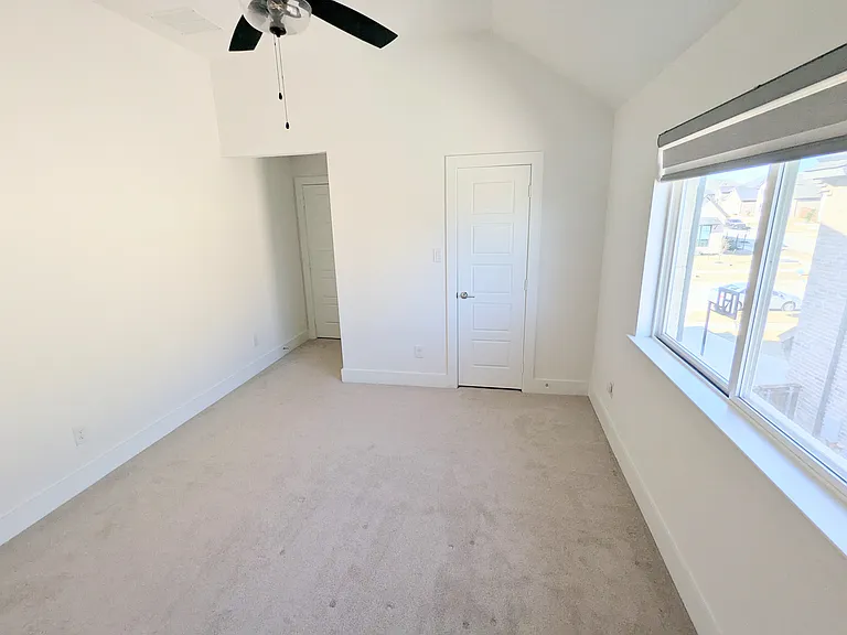 749 Pentonville Ln — Photo 22