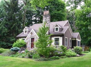 51 Cobb Ter, Brighton, NY 14620