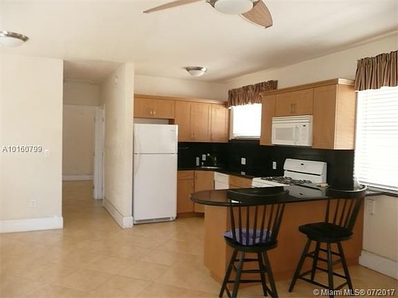 2nd image of 1639 N Treasure Dr #D2