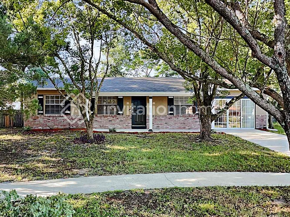 1st image of 340 Micanopy Ct