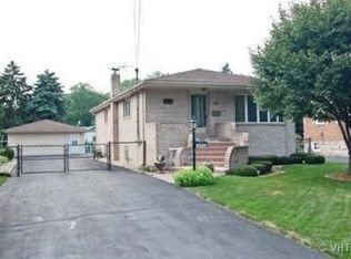 10916 S Natchez Ave, Worth, IL 60482