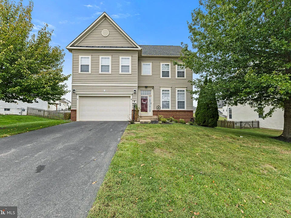 6 Charter Gate Dr