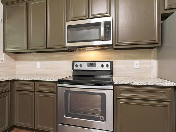 4th image of 5610 Highline Dr Unit A