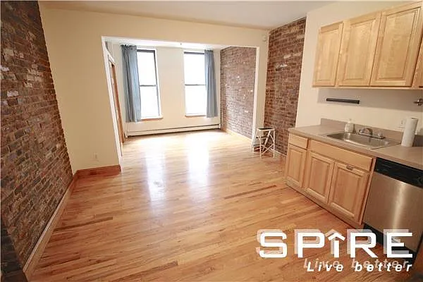 Rented by Spire Group | media 10