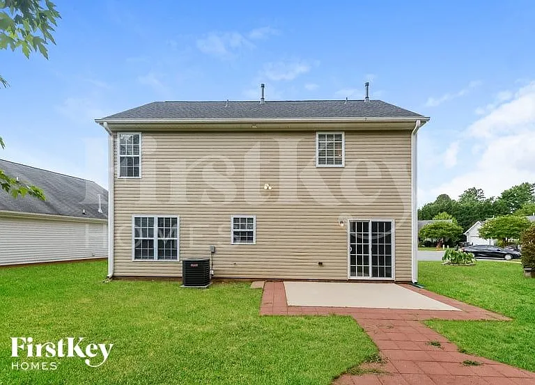 5849 Bushberry Ct — Photo 15