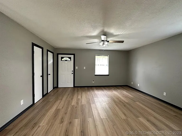 606 Northwest St — Photo 6